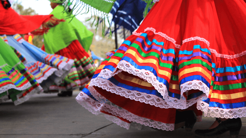 colourful & vibrant traditional mexican skirts