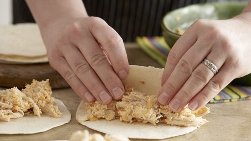 How to make enchiladas